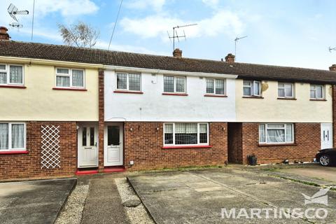 3 bedroom terraced house to rent - Pennine Road, Chelmsford