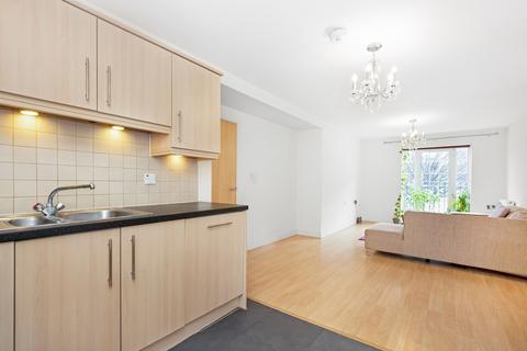 2 bedroom apartment for sale - Addiscombe Road, East Croydon