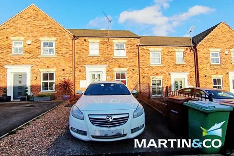 3 bedroom townhouse for sale, Chester Court, Pontefract WF9