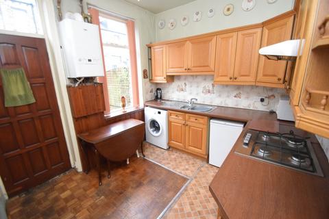 3 bedroom terraced house for sale, Rhodes Street, Bradford BD18