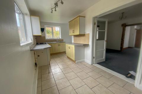 2 bedroom end of terrace house to rent, Green Lane, Barton Upon Humber, North Lincolnshire, DN18
