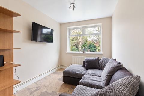 124 Crosby Road, Grimsby, DN33 1NA