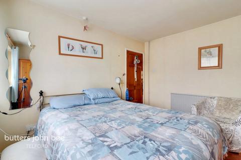 8 Ash Lea Drive, Donnington, Telford, TF2 7NS