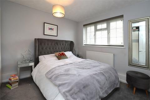 3 bedroom end of terrace house for sale, Woking, Surrey GU21