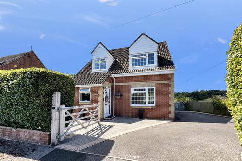 4 bedroom detached house for sale, Ashley Place, Warminster