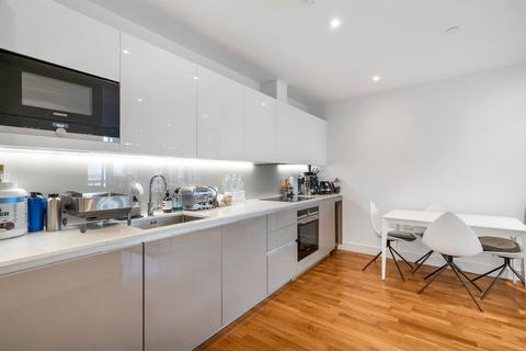 2 bedroom apartment to rent - Discovery House, Battersea Reach