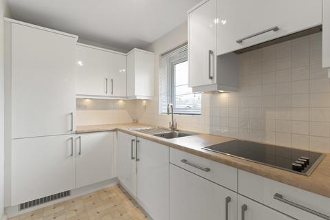 2 bedroom apartment for sale, Friars Mews, Eltham SE9