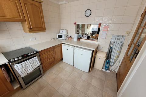 2 bedroom semi-detached bungalow for sale, Wentworth Drive, Suffolk IP11