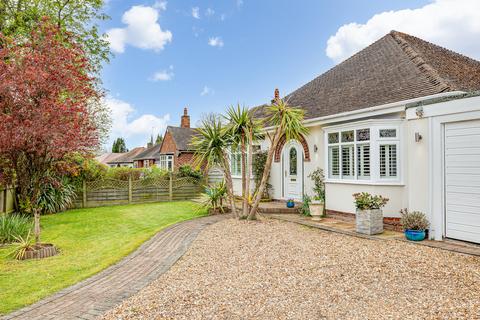 5 bedroom detached bungalow for sale, Heath Road, Chester CH2
