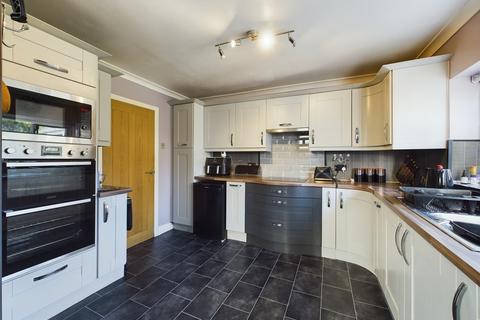 3 bedroom semi-detached house for sale, East Bawtry Road, Rotherham