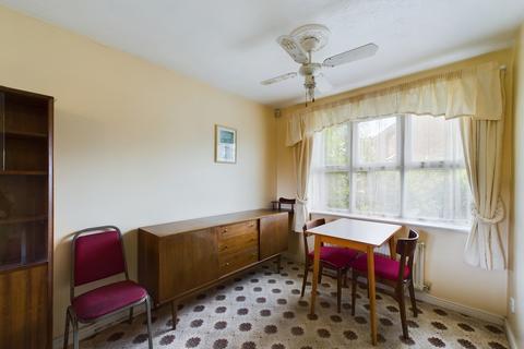 2 Ashwell Grove, Rotherham, S65 1NF