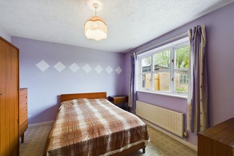 2 Ashwell Grove, Rotherham, S65 1NF