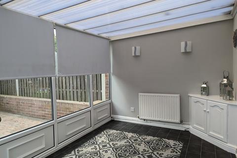 16 Chapelfield Crescent, Thorpe Hesley, Rotherham, S61 2TP