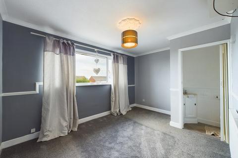 16 Chapelfield Crescent, Thorpe Hesley, Rotherham, S61 2TP