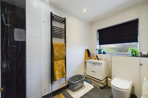 1 Cotswold Crescent, Whiston, Rotherham, S60 4AU