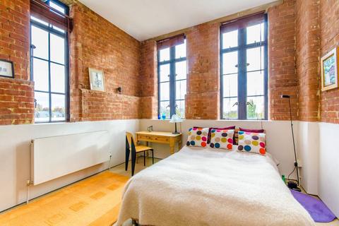 1 bedroom flat to rent - Pentonville Road, Angel, London, N1