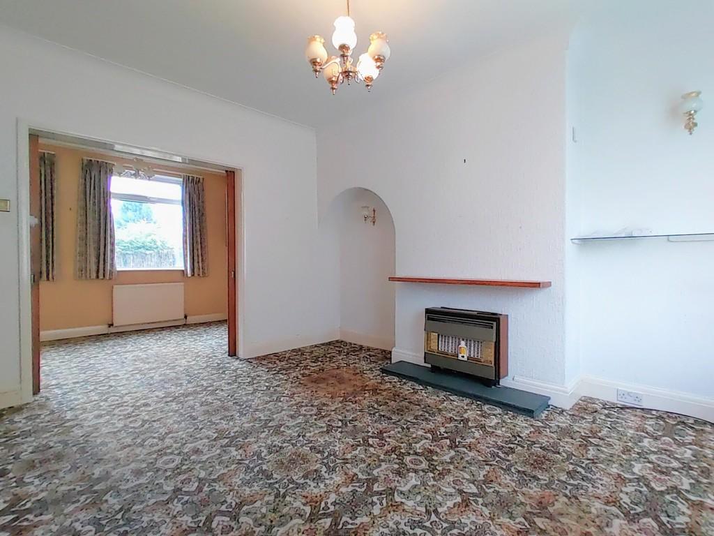 Holly Park Drive, Bradford 3 bed end of terrace house for sale £135,000