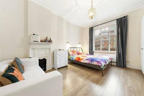 1 bedroom flat to rent, Buckingham Gate, Westminster, London, SW1E