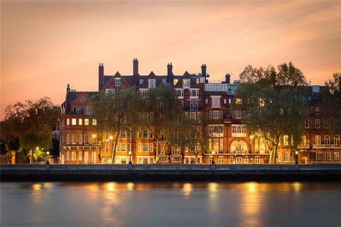 undefined, Chelsea Embankment, Chelsea, London, SW3