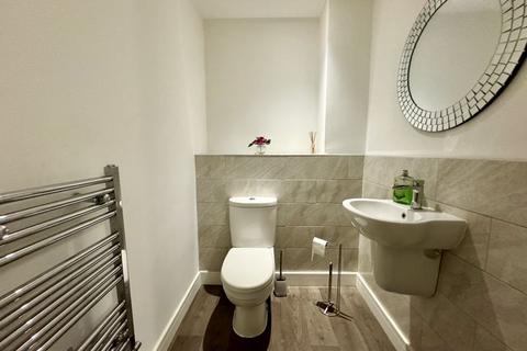 8 Kristine Close, Grimsby, DN32 9SD
