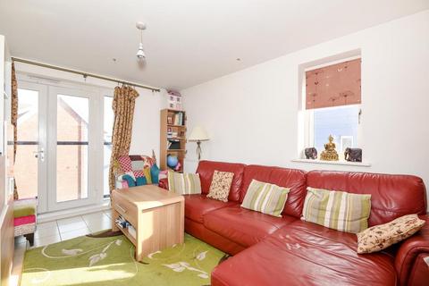 2 bedroom flat for sale, Langley,  Berkshire,  SL3