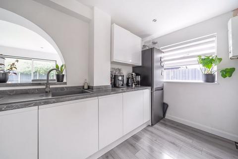 55 Faesten Way, Bexley, DA5 2JB