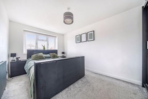 55 Faesten Way, Bexley, DA5 2JB