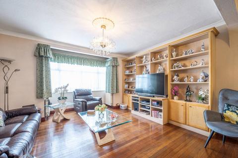 3 bedroom semi-detached house for sale - Hendon Way, Cricklewood, London, NW2