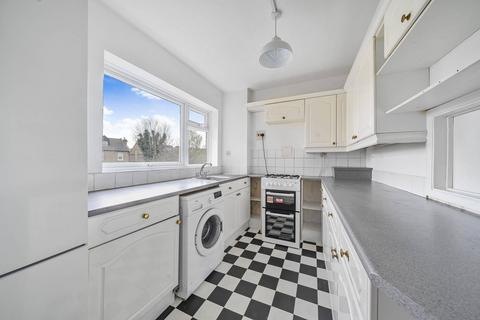 2 bedroom flat to rent, Cavendish Road, Colliers Wood, London, SW19