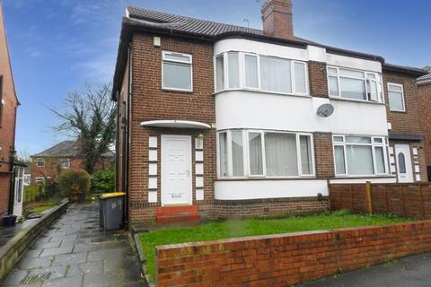 9 Ash Gardens, Leeds, LS6 3LD