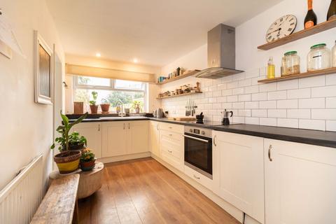 2 bedroom cottage for sale, Chelsham Terrace, Limpsfield Road, Warlingham