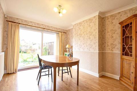 3 bedroom semi-detached house for sale - Dickens Close, THE STRAITS, DY3 3EQ