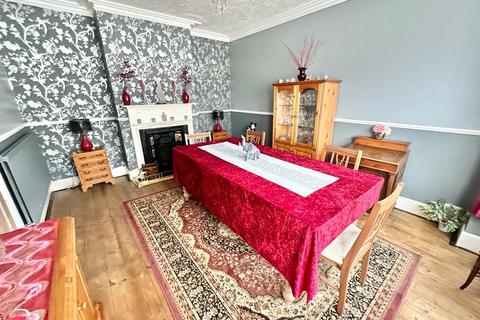 190 Connaught Road, Brookwood, Woking, GU24 0AH