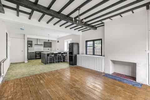 The Coach House Guildford Road, Effingham, Leatherhead, KT24 5QA