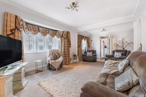82 Woodcote Valley Road, Purley, CR8 3BE
