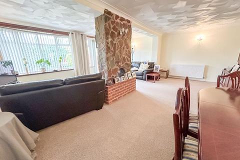 4 bedroom semi-detached house for sale, Fordwater Road, Streetly, B74 2BG