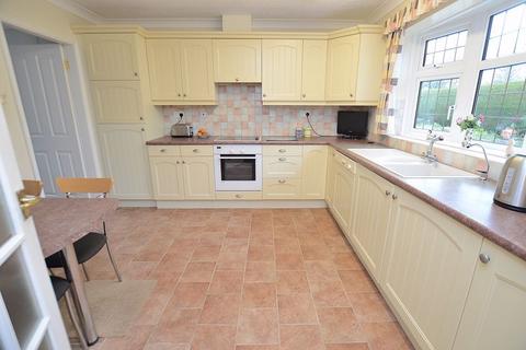 3 bedroom detached bungalow for sale, Kabrit, 35 Woodland Drive, Woodhall Spa