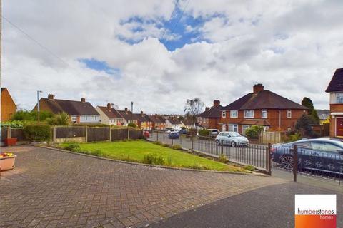 3 bedroom semi-detached house for sale - The Oval, Smethwick