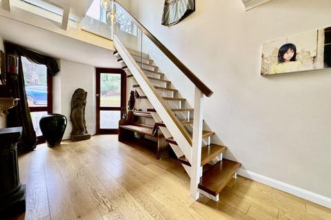 4 bedroom detached house for sale, Hawks Hill, Bourne End SL8