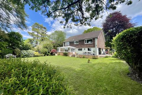 undefined, Hawks Hill, Bourne End SL8