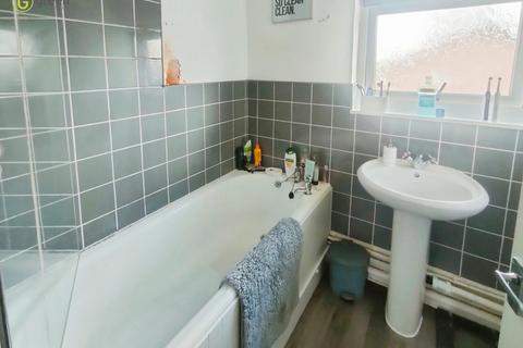5 Barle Grove, Birmingham, B36 0TY