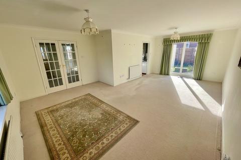 2 bedroom detached bungalow for sale - Albany Road, Woodhall Spa LN10