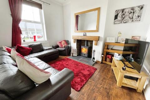 2 bedroom terraced house for sale - Manchester Road, Bury