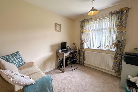 33 Churnet Close, Cheddleton, Leek, ST13 7JN