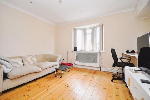 1 bedroom flat to rent - West Barnes Lane, New Malden