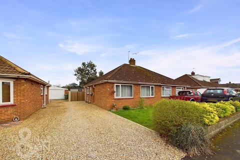 2 bedroom semi-detached bungalow for sale - Hansell Road, Thorpe St Andrew, Norwich