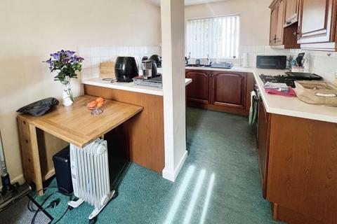 19 Duncombe Road, Bolton, BL3 3FE