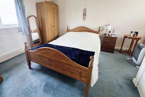 19 Duncombe Road, Bolton, BL3 3FE