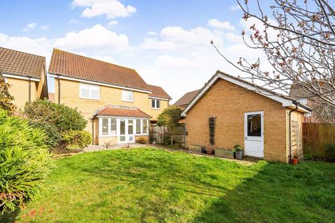 4 bedroom detached house for sale - Martinet Drive, Lee-On-The-Solent, PO13