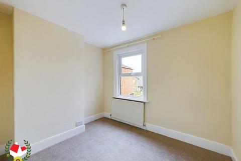 109 Tredworth Road, Gloucester, GL1 4QU